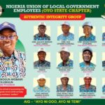 Comptroller Babatunde Olomu Receives Integrity and Excellent Service Award