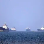 US Forces Intercept Iranian Missiles, Destroy Boats in Hormuz Tensions